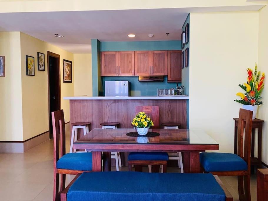 Ferienwohnung Anvaya Cove Penthouse Unit 10-2 Br. Morong  Exterior foto